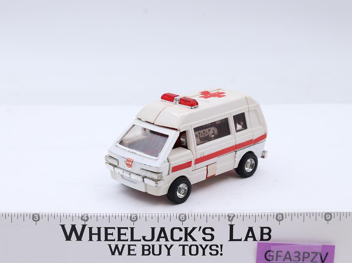 Ratchet 100% Complete 1984 Vintage Hasbro G1 Transformers Action Figure