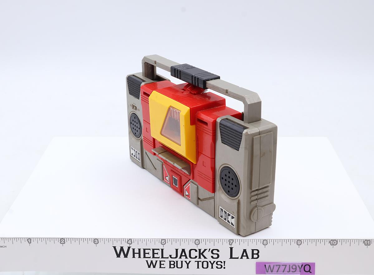 Blaster 1985 Vintage G1 Transformers Boombox Action Figure
