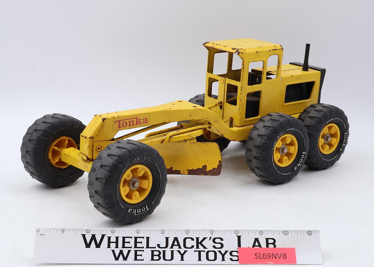 Tonka MR-970 Road Grader #16210 Yellow Pressed Metal Steel 1970s Vintage Vehicle