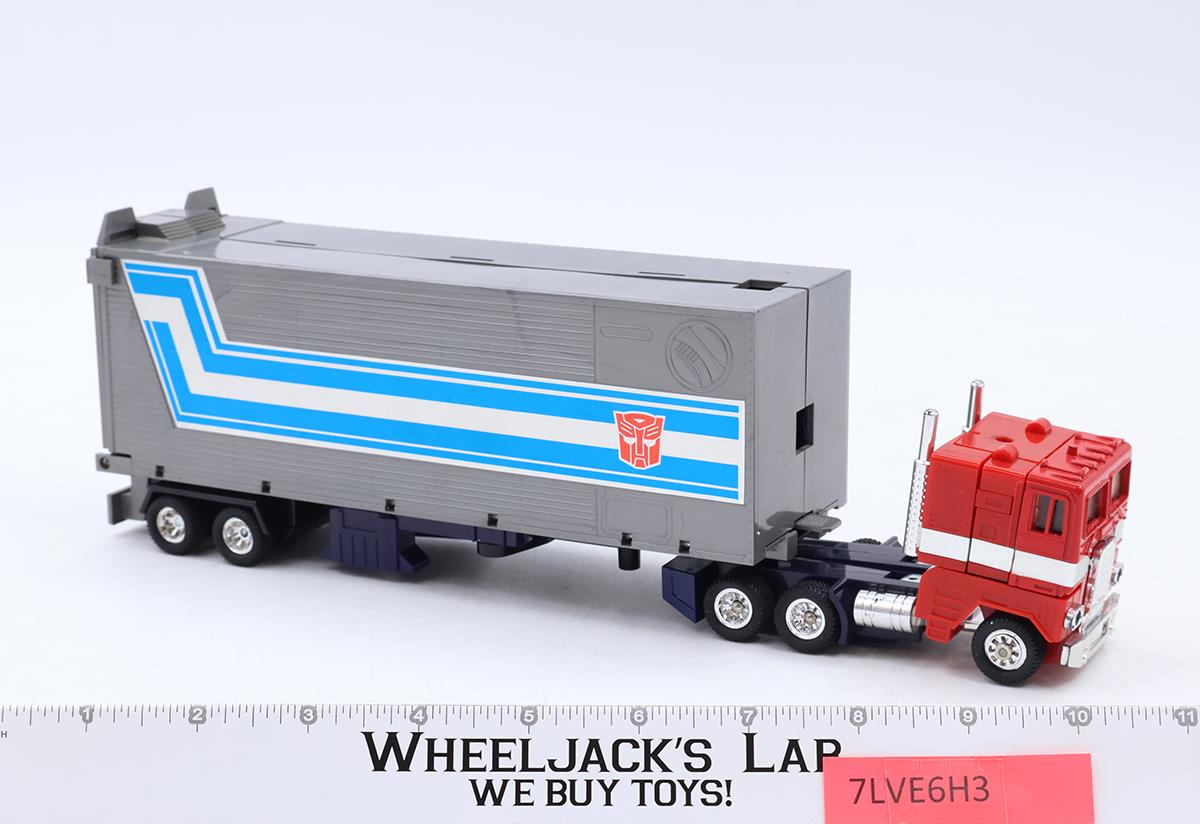 Optimus Prime W/BOX & INSERT 100% Complete 1984 Vintage G1 Transformers Figure