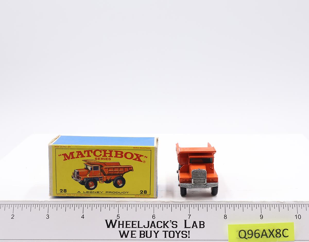 Mack Dump Truck No. 28 Lesney Matchbox Series 1960s Made In England Original Box