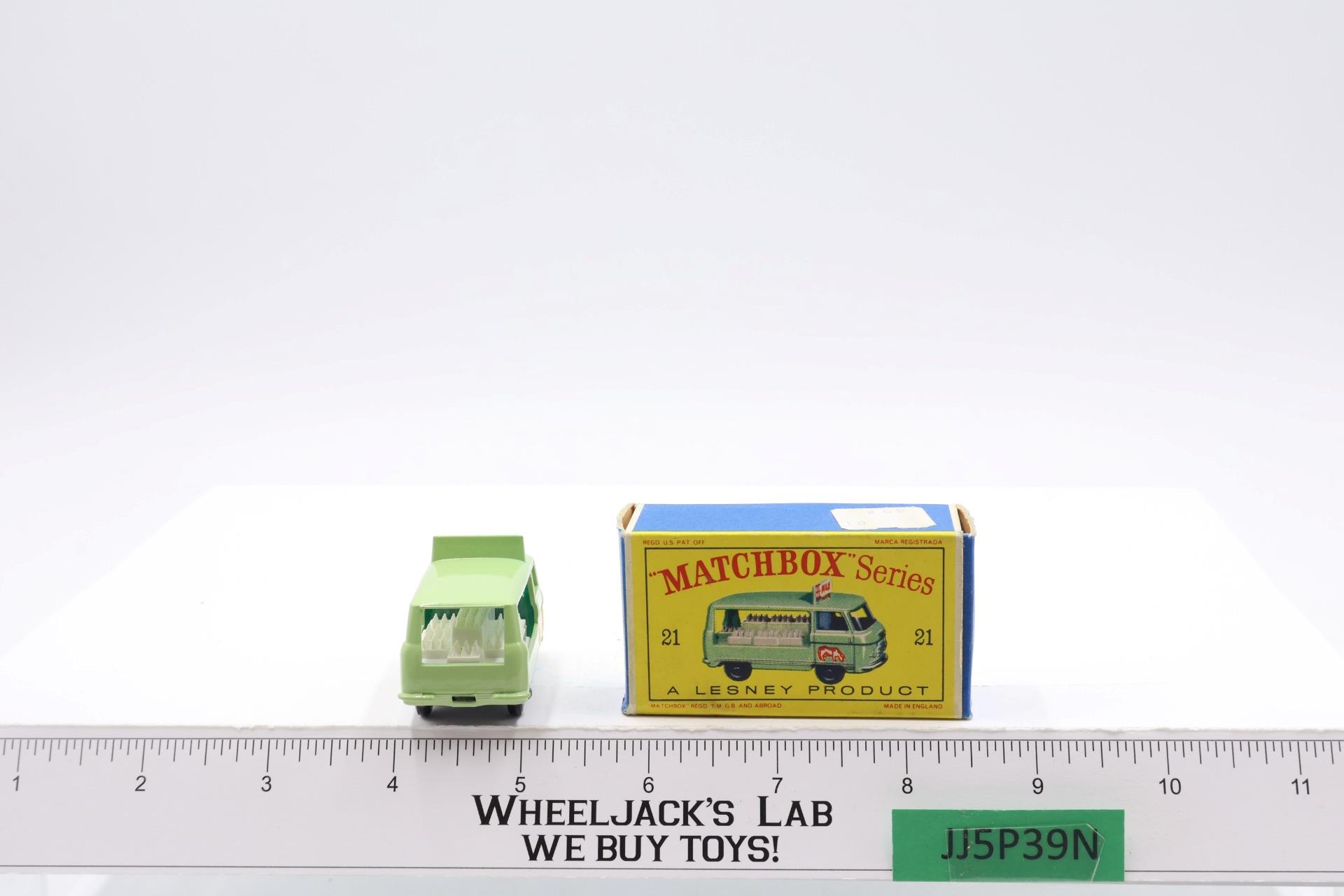 Milk Delivery Truck No. 21 Lesney Matchbox Series 1960's Made In England
