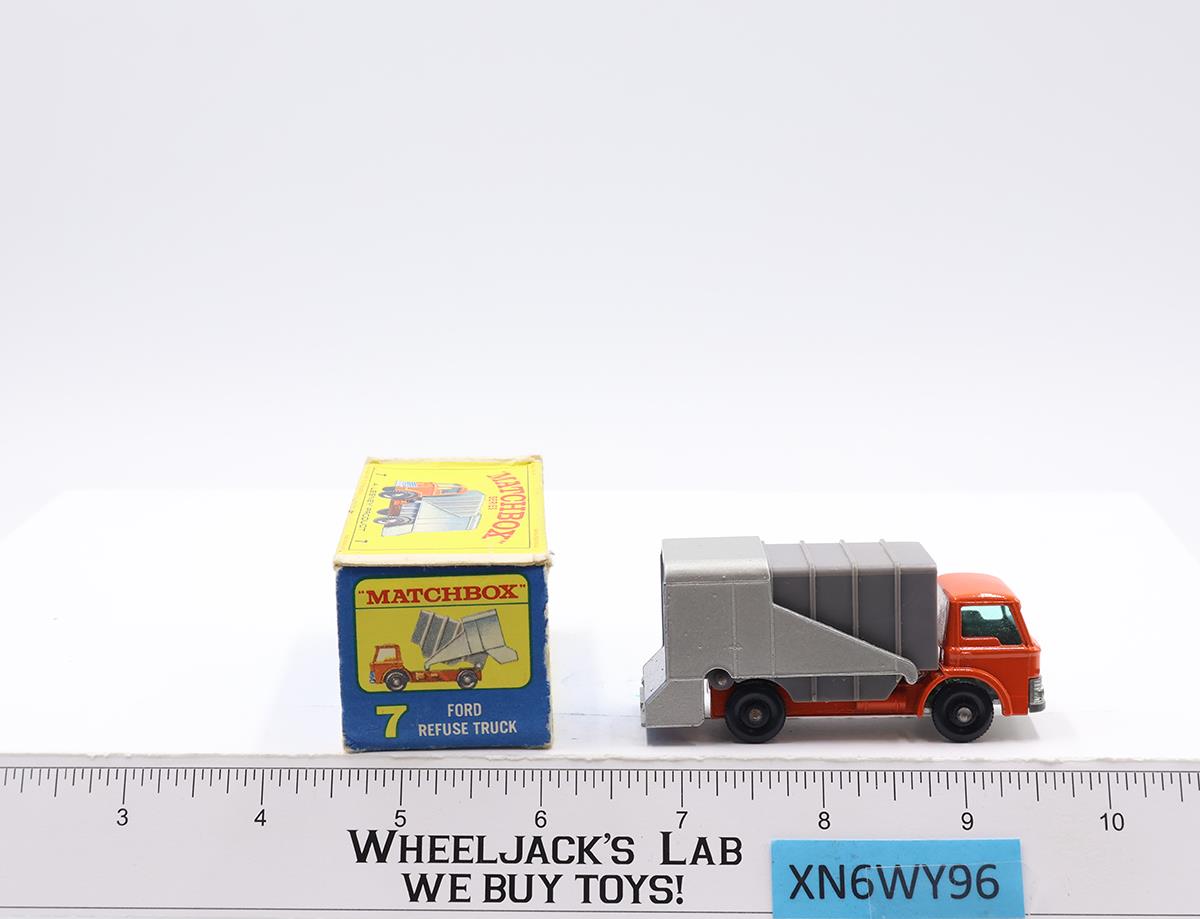 Ford Refuse Truck No. 7 Original Box Lesney Matchbox 1960's England