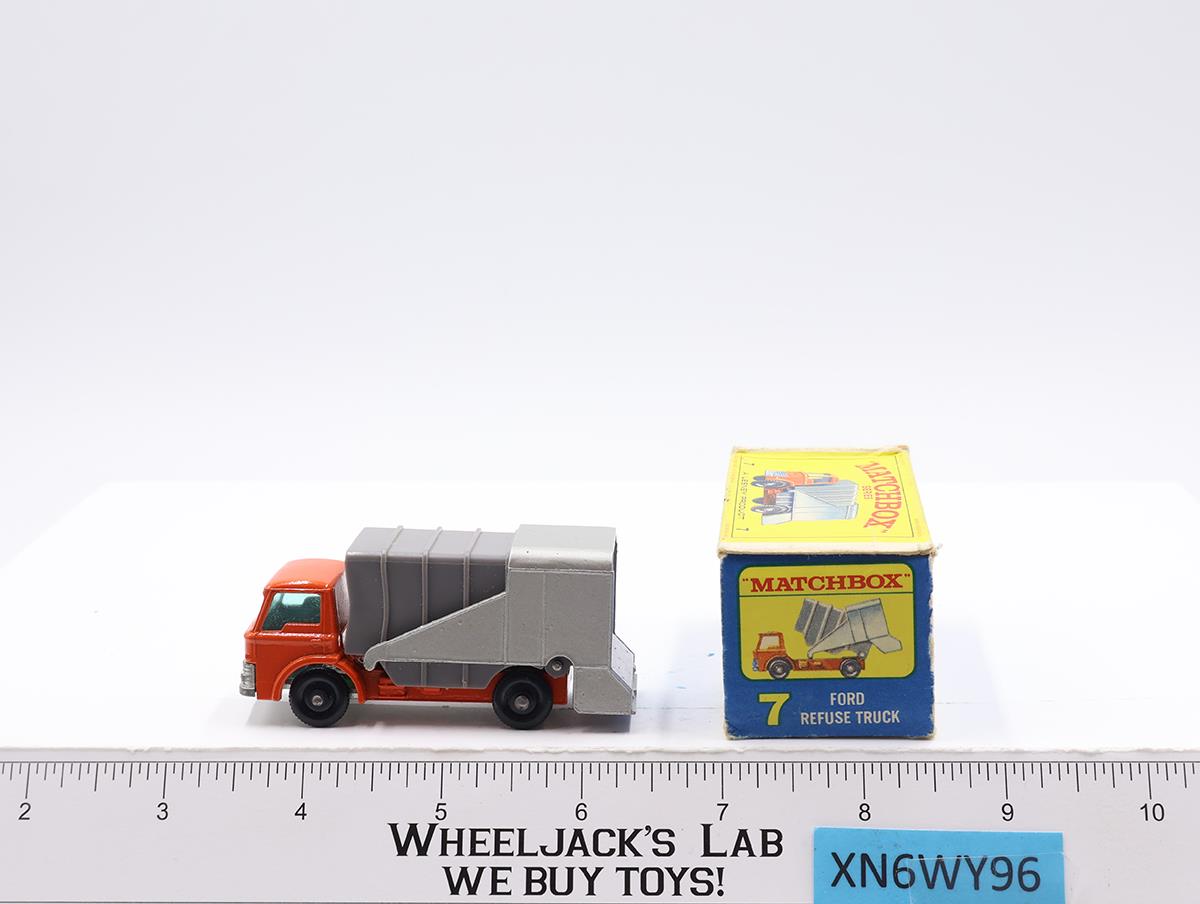 Ford Refuse Truck No. 7 Original Box Lesney Matchbox 1960's England