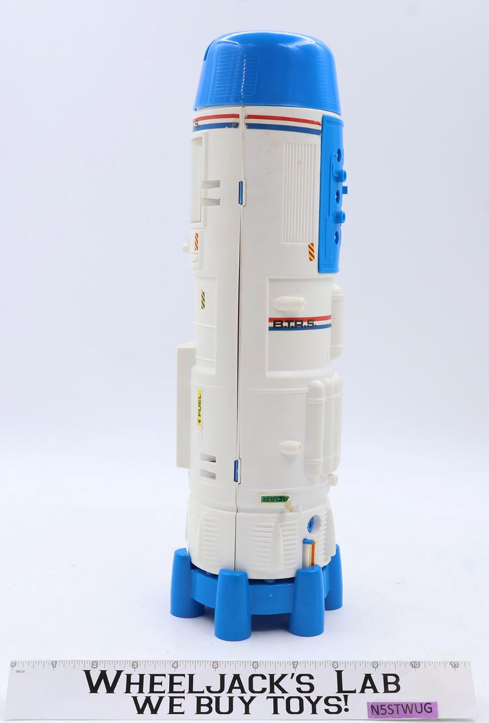 Bionic Transport & Repair Station Complete Box & Figure Six Million Dollar Man