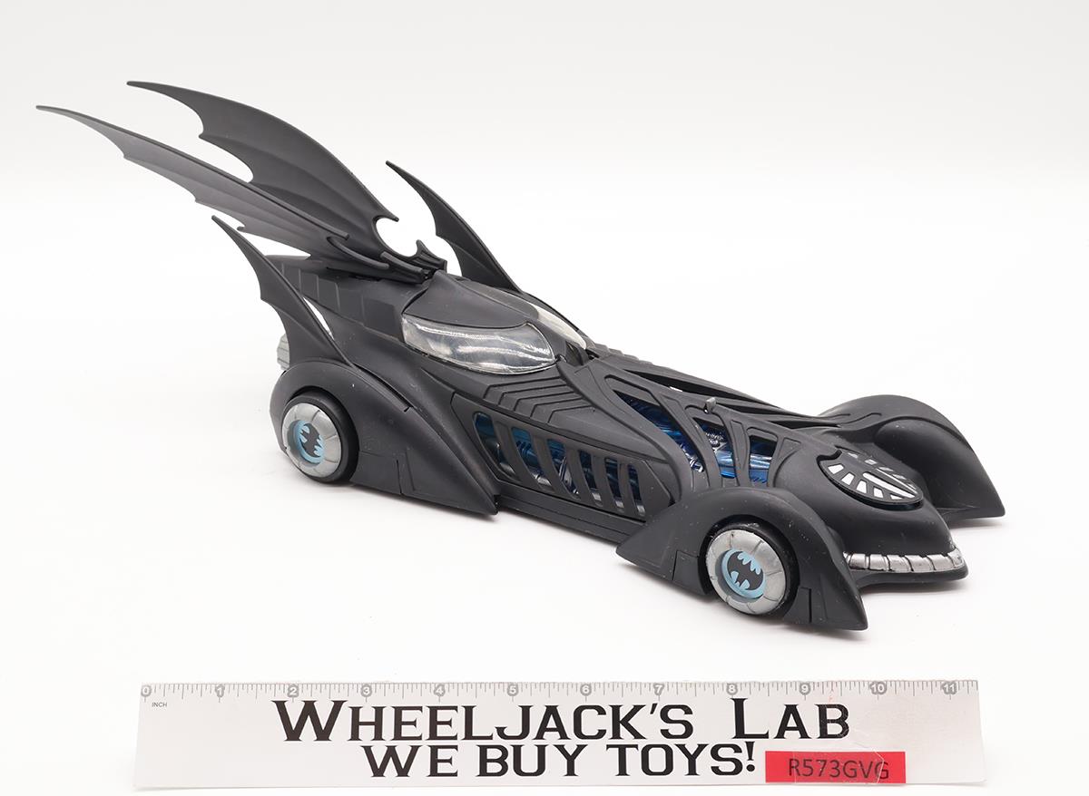 Electronic Batmobile DC Comics Batman Forever 1995 Tonka Action Figure Vehicle