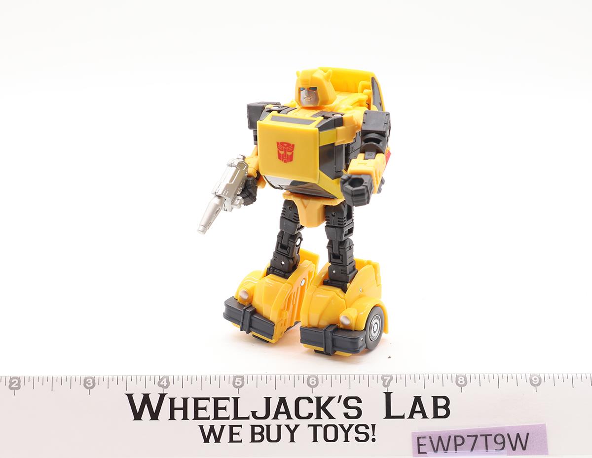 Bumblebee 86-29 100% Complete Transformers Studio Series 2024 Hasbro Figure