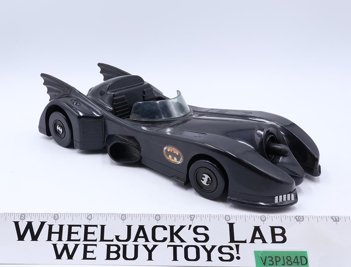 Batmobile DC Comics Batman 1989 ToyBiz Action Figure Vehicle Vintage