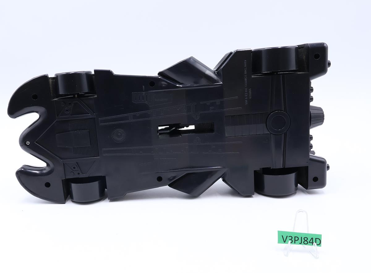 Batmobile DC Comics Batman 1989 ToyBiz Action Figure Vehicle Vintage