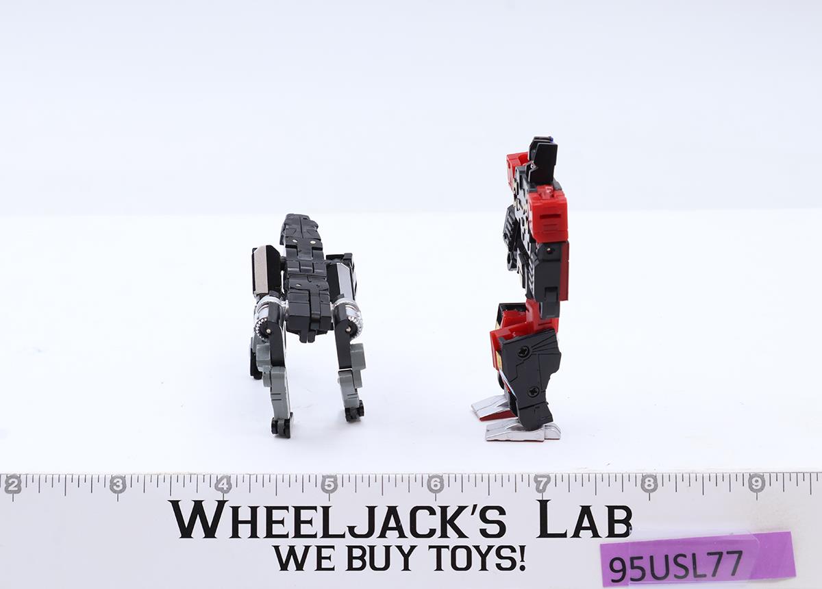MP-15 Rumble & Jaguar Transformers 2012 Takara Tomy Action Figure