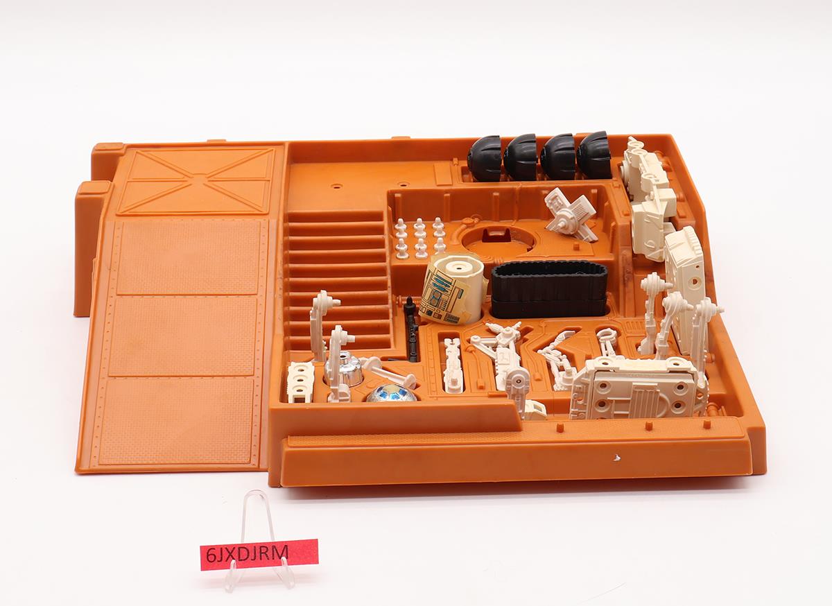 Droid Factory 100% Complete Star Wars 1980 Kenner Vintage Action Figure Playset