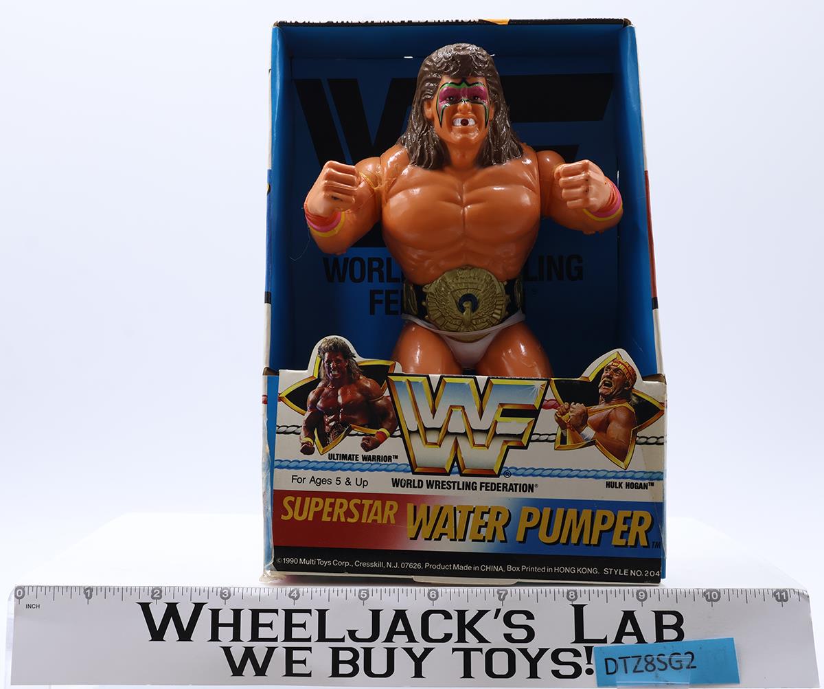 Ultimate Warrior Superstar Water Pumper WWF 1990 Titan Sports NEW