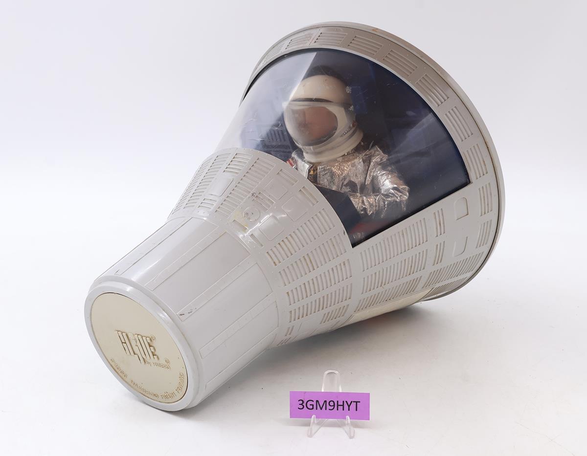 Space Capsule W/ Astronaut Suit & Helmet 12" G.I. Joe Vehicle Hasbro 1966