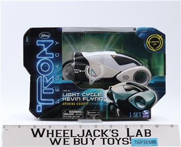 TRON Legacy Light Cycle Kevin Flynn Disney Spin Master NEW Action