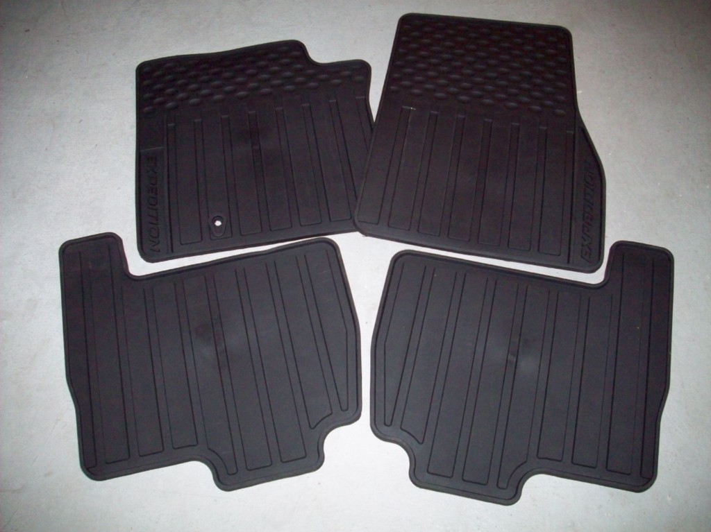 2005 Ford expedition rubber floor mats #2
