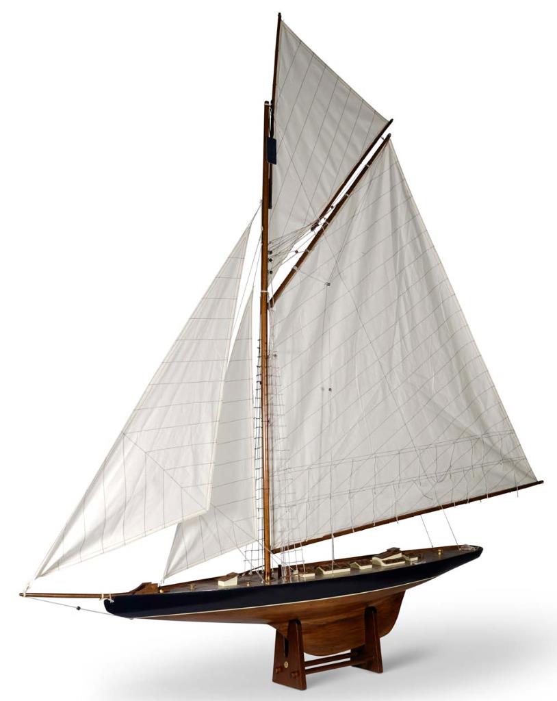 XL Columbia 1901 Americas Cup J Class Yacht Model Wooden Sailboat