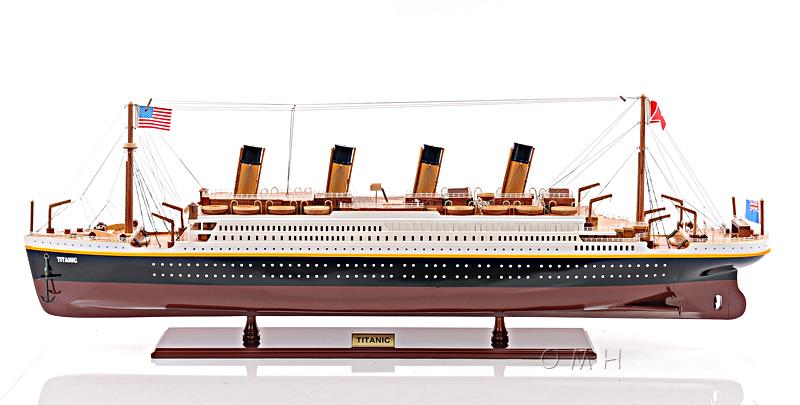 RMS Titanic Ocean Liner Wooden Model White Star Line