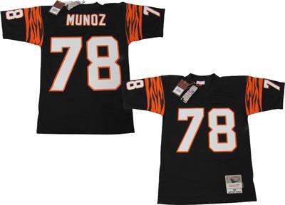 XL  80年代　BENGALS アメフト　ニット  MADE IN USA 1147965750_tp.jpg