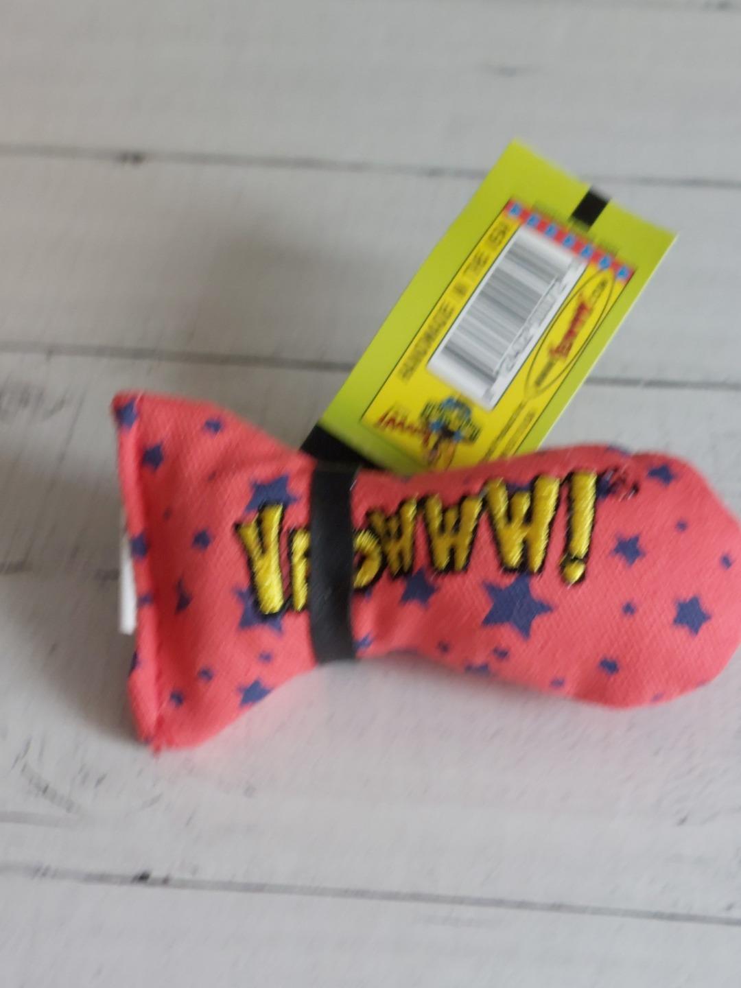 Yeowww! Stinkies Fish 100% Organic Catnip Cat/Kitten Toy for Cat Charity - Picture 5 of 7