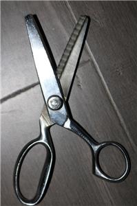 VINTAGE SPITZ PINKING SHEARS ZIG ZAG CRAFT SCISSORS JAPAN