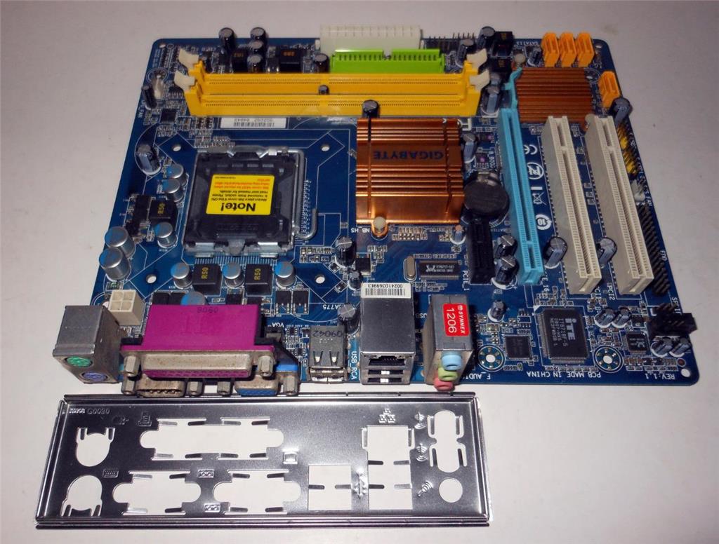 GIGABYTE GA-G31M-ES2C LGA775 Intel Core 2 Duo, Quad DDR2 ...