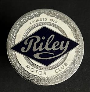 Vintage RILEY RME 1.5 Emailliertes Garagenschild Aus Metall – Britischer Motorauto-Charm Für Werkstatt Oder Bar
