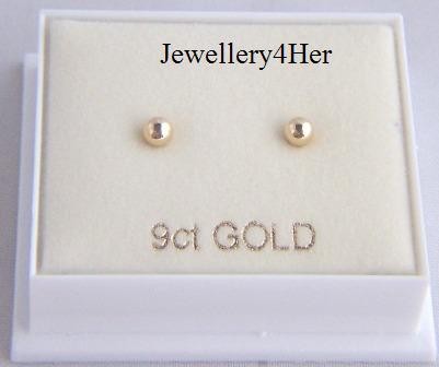 childrens 9ct gold stud earrings