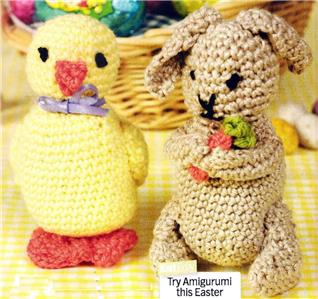How to Make an Easter Chick Door Hanger - Easy Homemade Crafts