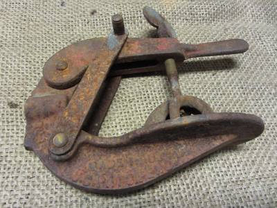 Vintage Tire Tube Repair Tool > Antique Old Iron Tire Gas Station Tools