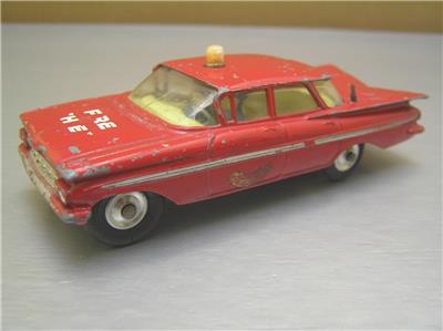 Corgi Toys 439 Chevrolet Fire Chief (Rouge, Métal)