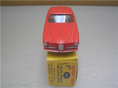 Dinky toys France SB 1/43 - Alfa Romeo Coupe 1900 24J