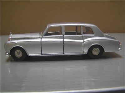 Tomica Dandy DJ-6 Rolls Royce Phantom VI made in Japan 1/43 scale
