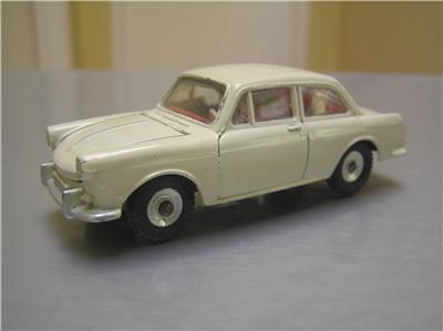 ミニカー DINKY TOYS 1/43 VOLKSWAGEN DE LUXE s-l1200.jpg