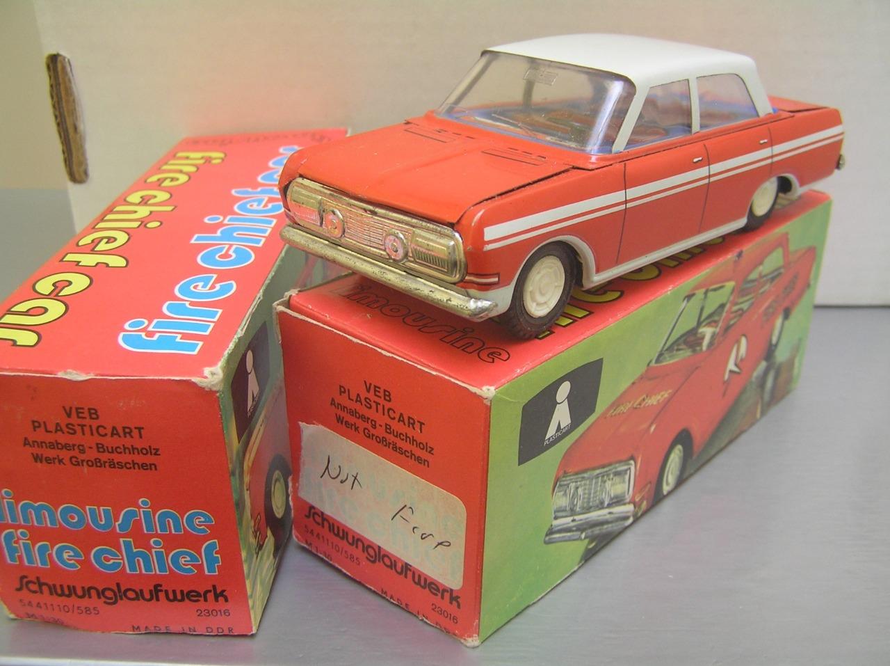 Plasticart tin Spring new work Indefinitely friction Opel Rekord made Germany rare in East NM