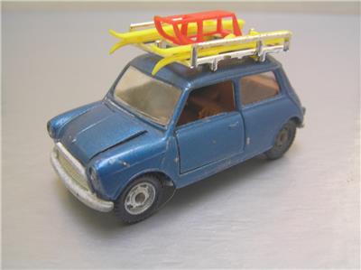 Mebetoys Mattel A-61 Mini Minor Con Sci with Skis metallic