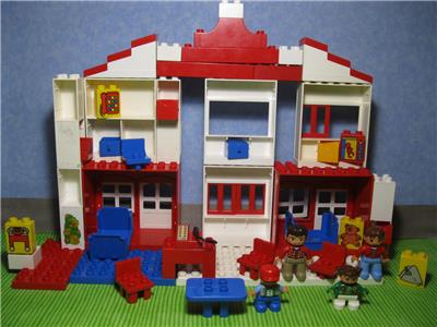 duplo dollhouse