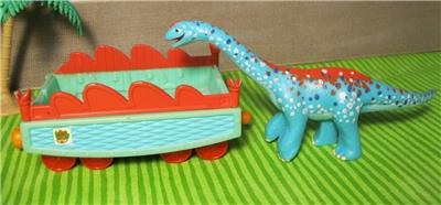 tomy dinosaur train