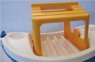 noah's ark bath toy tupperware