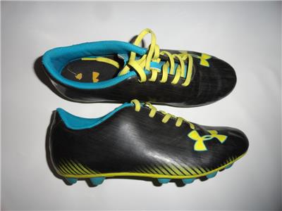 boys under armour soccer cleats