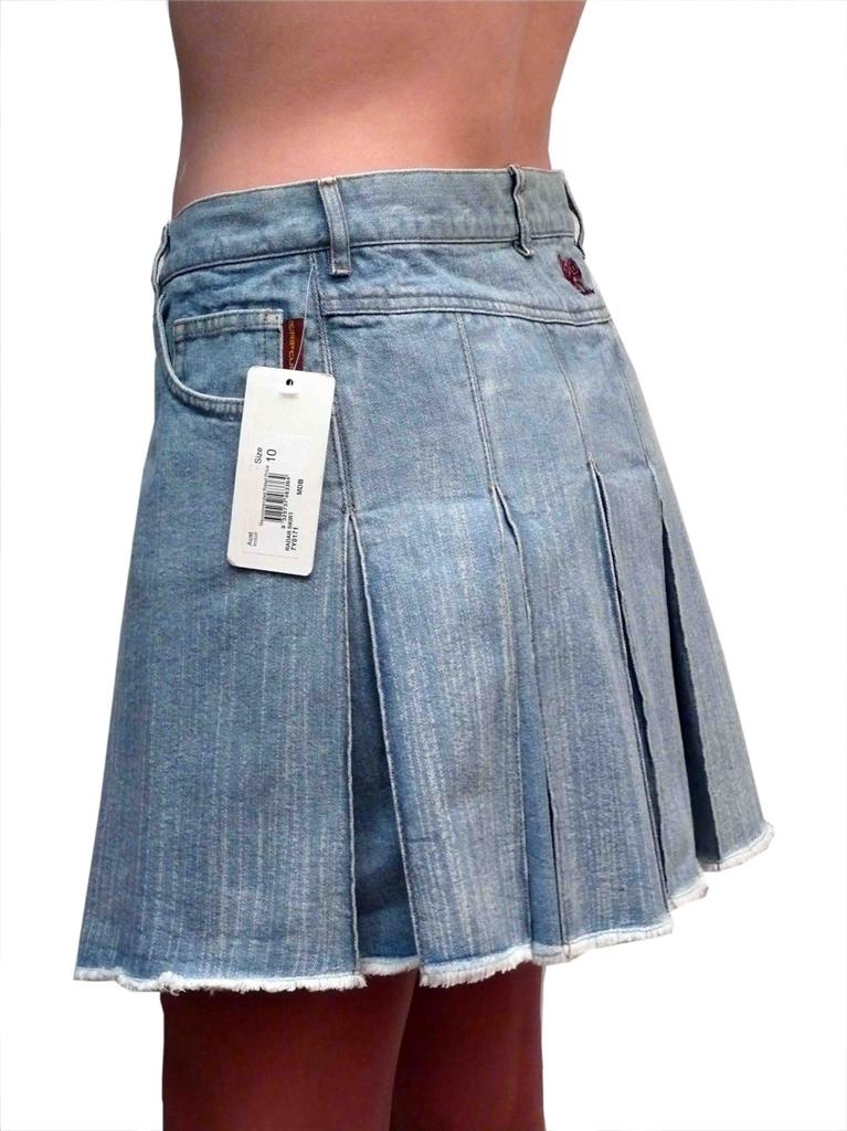 Ladies Ripcurl pleated denim skirt size 10 NEW Vintage Rip Curl