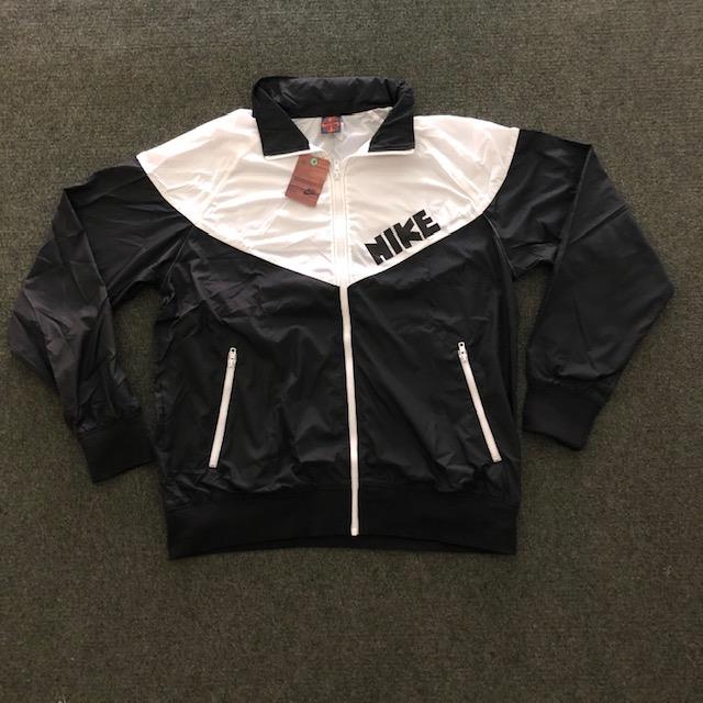 nike black windbreaker uk