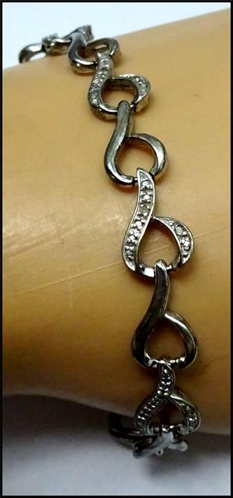 Dainty Vintage 925 Sterling Silver Linked Bracelet Signed