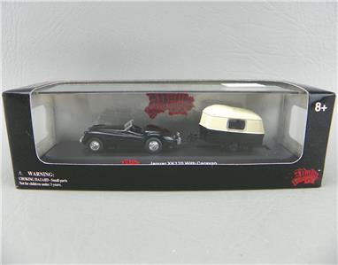 カルチャー真鍋 Malibu International #06010 Diecast 1:87 HO Black Jaguar