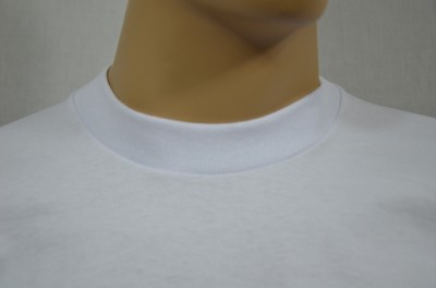 4505- Icon - T-shirt corta in cotone pesante bianco con finitura quick dry e stampa sul retro 4505- Icon - T-shirt corta in cotone pesante bianco con finitura quick dry e stampa sul retro