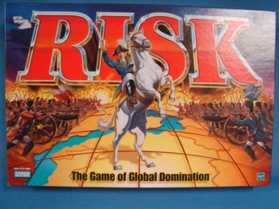 1999 Risk- Game of Global Domination with miniature pieces Board Game ...