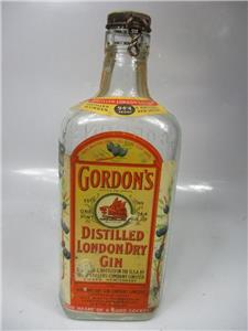 Download 1900's Gordon's Distilled London Dry Gin Bottle w/Label ... Yellowimages Mockups