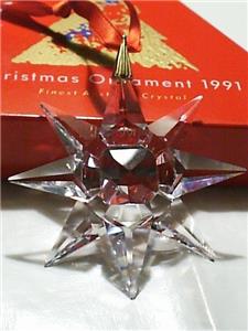 ラッピング・包装 SWAROVSKI CHRISTMAS ORNAMENT 2011 Amazon.com: Swarovski 2011 Annual Edition Crystal Snowflake