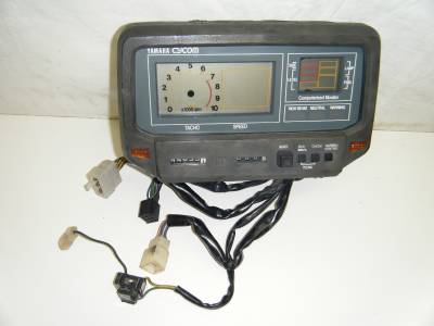 82 YAMAHA VIRAGO XV920 XV 920 CYCOM DASH SPEED TACHO METER