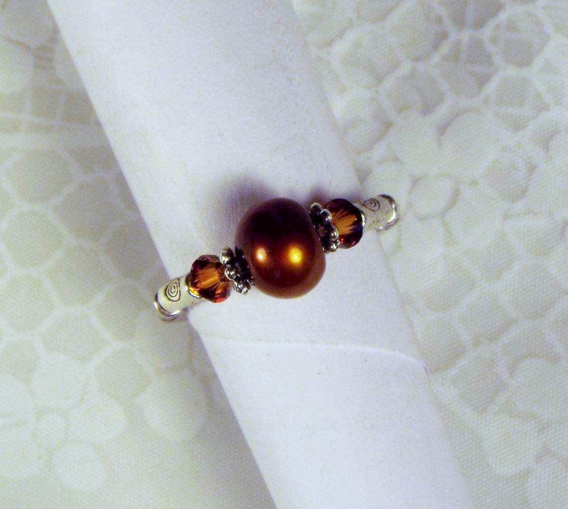 ANILLOS ELÁSTICOS DE PERLAS DE AGUA DULCE CYNTHIA LYNN ""GEMAS DE RÍO"" PLATA ESTERLINA 15 CLRS - Imagen 6 de 16