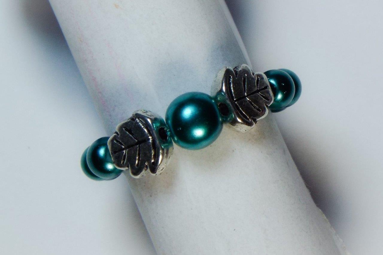 CYNTHIA LYNN "AUTUMN PEARLS" SILVER LEAF & GLASS PEARL STRETCH RING - 12 COLORS - Picture 12 of 13